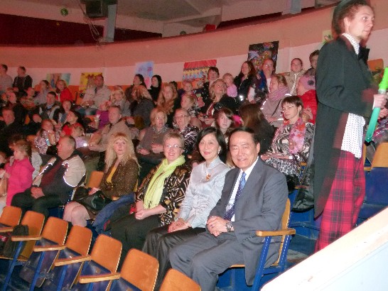 Amb. Ko, Madame Ko and guests of the Award Ceremony of “the 43rd World School Children’s Art Exhibition of the Republic of China”.