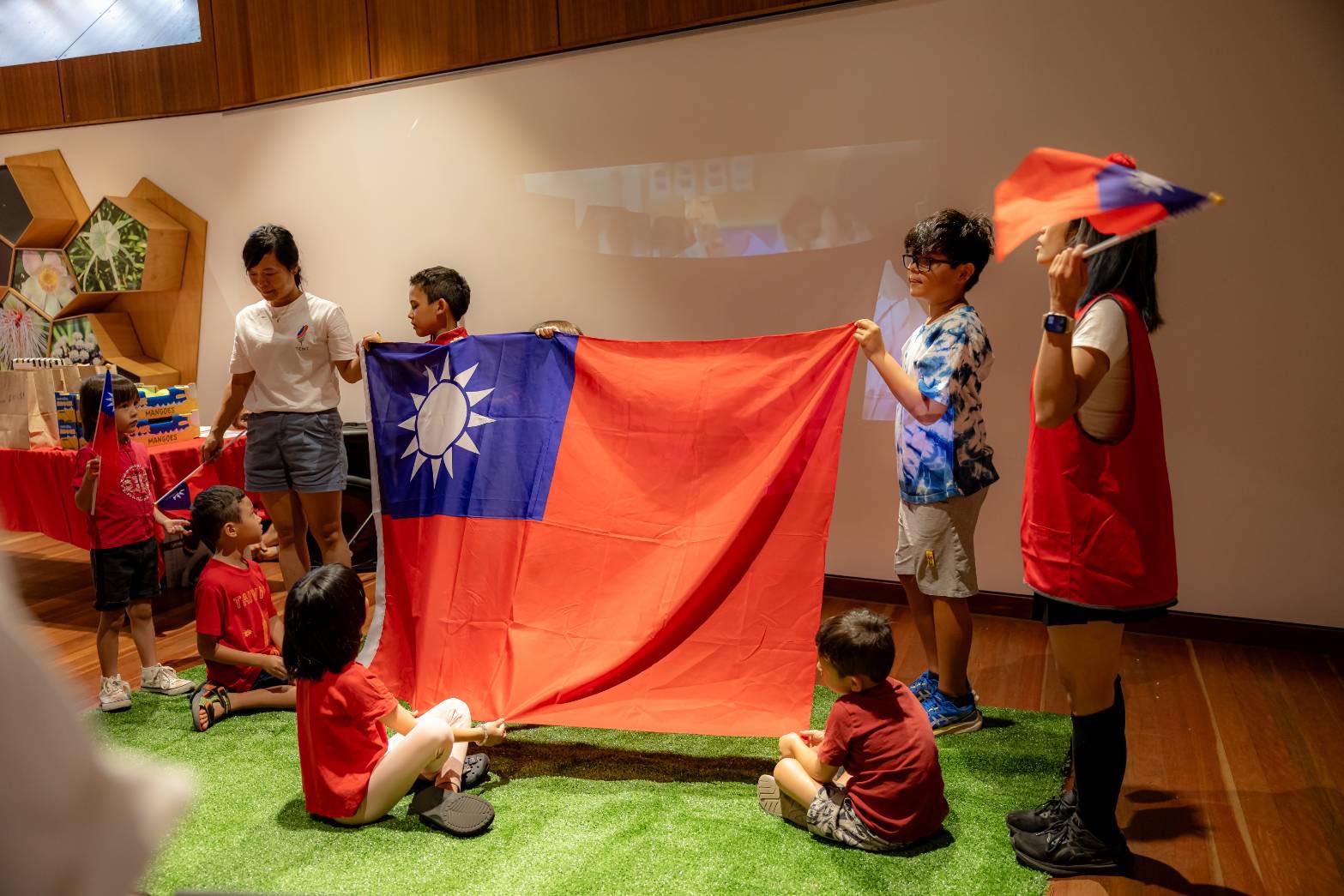 澳洲北領地台灣同鄉會114年國慶茶會　臺僑家庭齊聚祝福