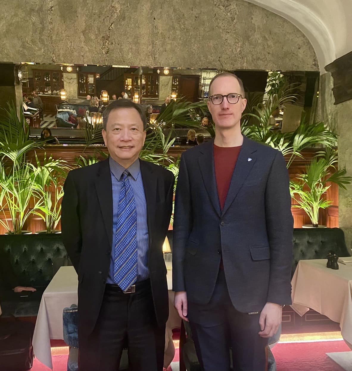 On 18 December, Ambassador Klement Gu met with Mr. Jan Jönsson, Deputy Mayor of City of Stockholm.

During the meeting, Ambassador Gu had fruitful dialogues with Mr. Jönsson among issues such as smart city development and the friendship between Taiwan and Sweden.