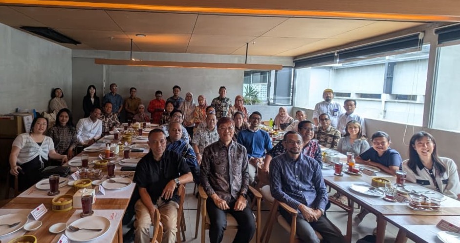 駐印尼台北經濟貿易代表處辦理留台校友專題講座暨餐會,期盼深化台灣及印尼區域安全及經貿合作