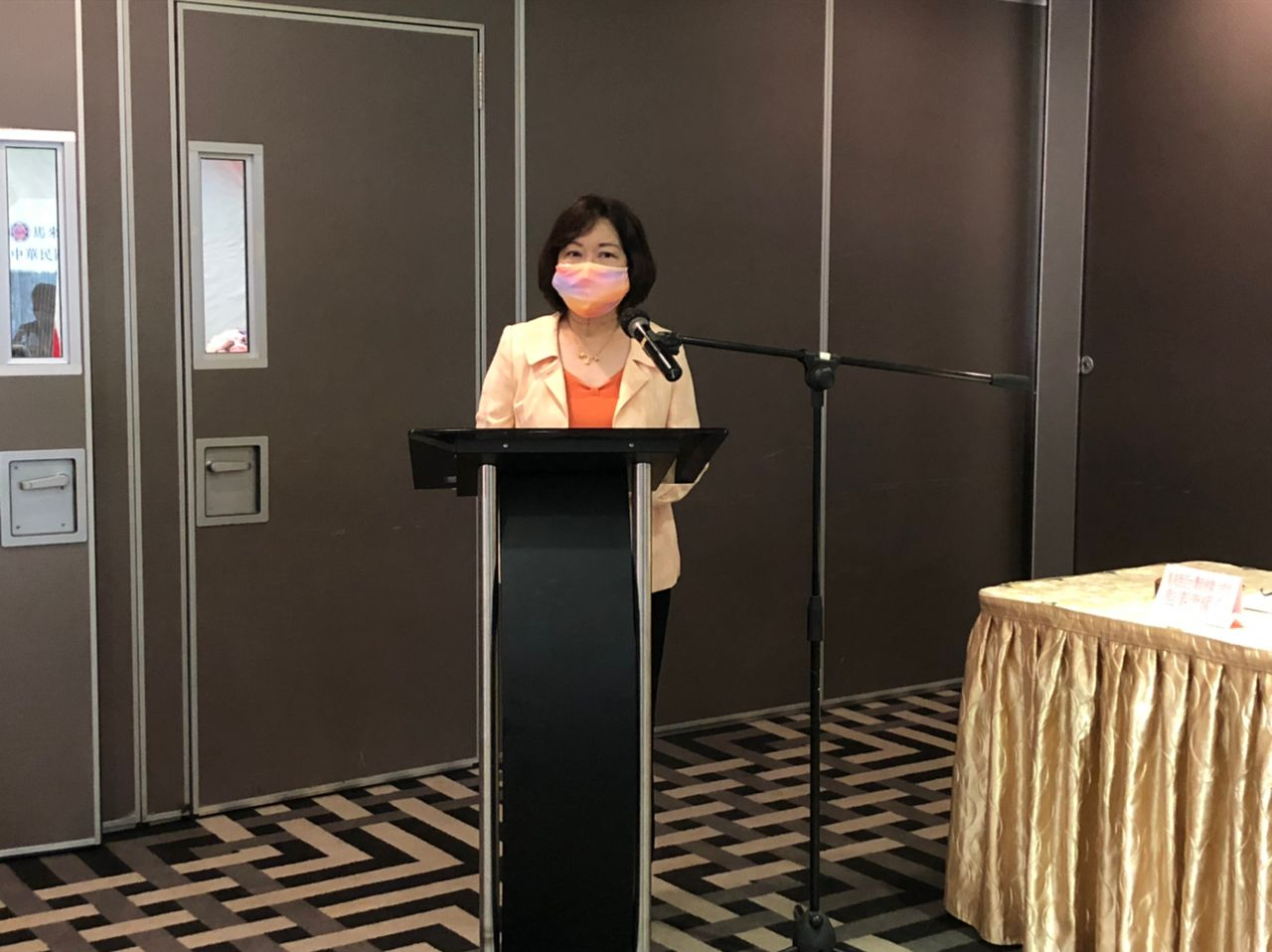 Wakil Anne Hung menyampaikan ucapan pada Mesyuarat Lembaga Pengarah dan Penyelia Pertama Majlis Kebangsaan ke-16 Taipei Investors´ Association in Malaysia.