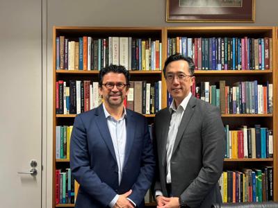 Ambassador Hsu meets with Professor Michael Wesley of The University of Melbourne